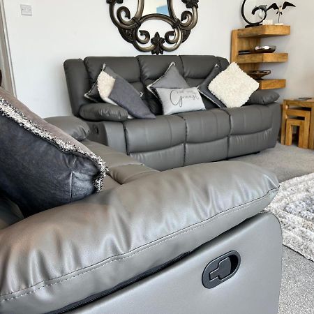 Stunning Beach Front house Pwllheli Exterior foto